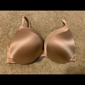 Victoria’s Secret Very Sexy push up bra